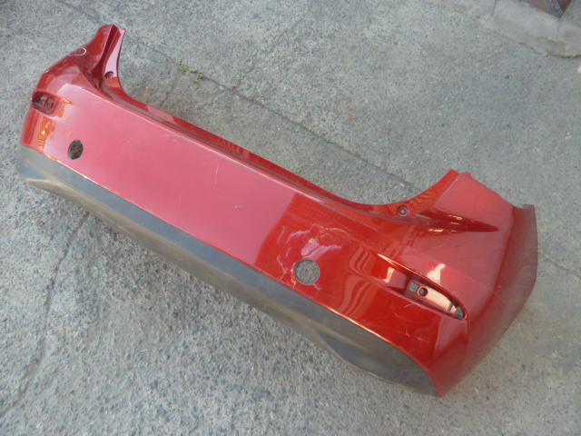 Parachoque mazda 3 sedan 2015 2018 trasero original daños - Imagen 3