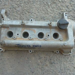 Tapa valvulas de motor 1.5 toyota yaris 2007 al 2011