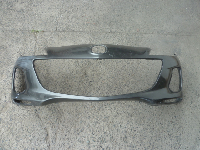 Parachoque mazda 3 2013 original delantero daños