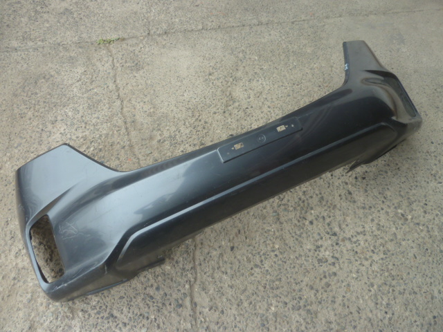 Parachoque mazda bt50 2023 2025 delantero daños - Imagen 3