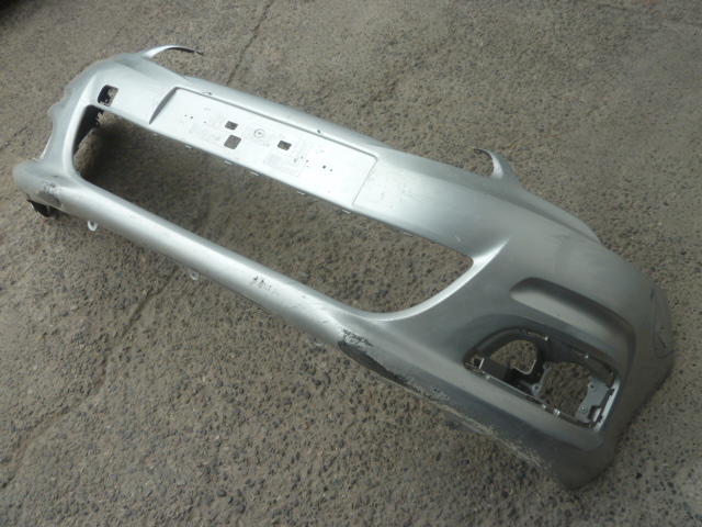 Parachoque citroen c4 2012 2013 2014 delantero daños - Imagen 5