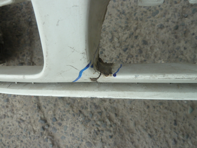 Parachoque volkswagen golf 1993 1998 delantero daños - Imagen 6