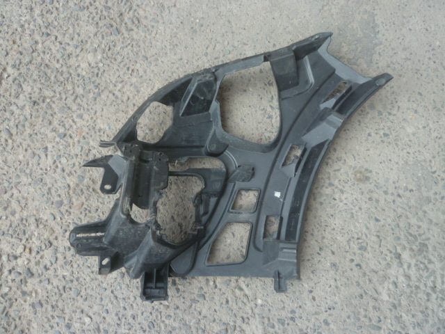 Mensula soporte megane 3 2013 2015 neblinero parachoque copiloto daños