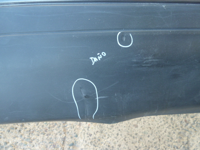 Parachoque ssangyong actyon 2013 2018 trasero daños - Imagen 3