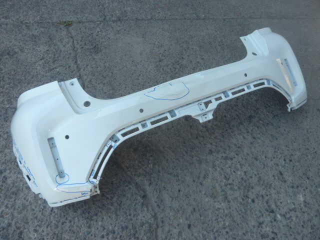 Parachoque suzuki fronx 2024 2025 trasero daños - Imagen 7