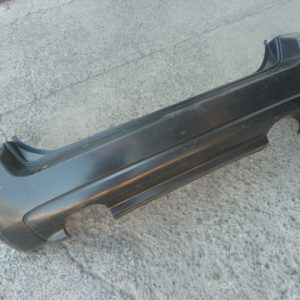 Parachoque kia sportage 2005 2006 doble escape trasero daños