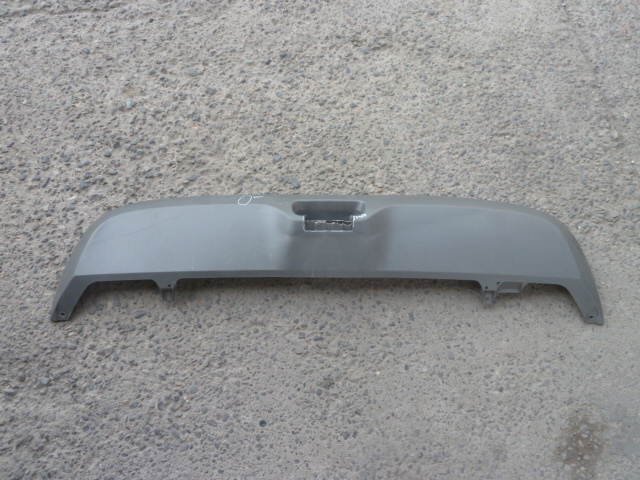 moldura inferior parachoque trasero vitara 2016 2018 daños