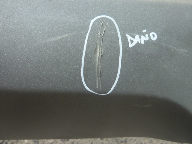 moldura inferior parachoque trasero vitara 2016 2018 daños - Imagen 6