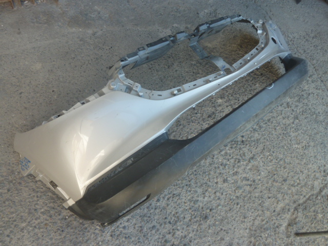 Parachoque mazda cx30 2020 2023 delantero daños - Imagen 10