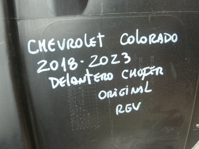 Guardafango colorado 2018 2023 delantero Chofer daños - Imagen 2