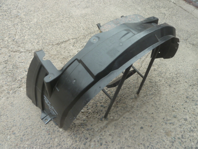 Guardafango colorado 2018 2023 delantero Chofer daños