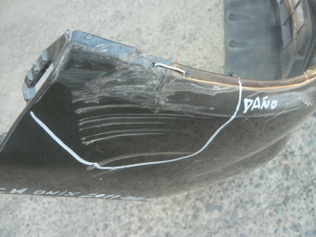 Parachoque chevrolet prisma onix 2017 2020 delantero daños - Imagen 4