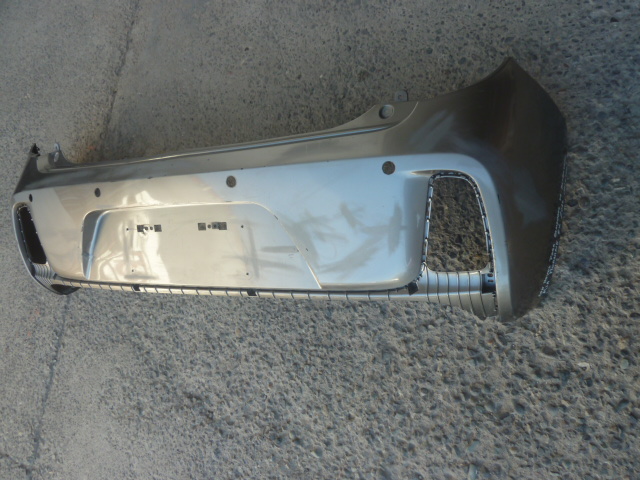 Parachoque kia morning ex 2016 original trasero daños - Imagen 4