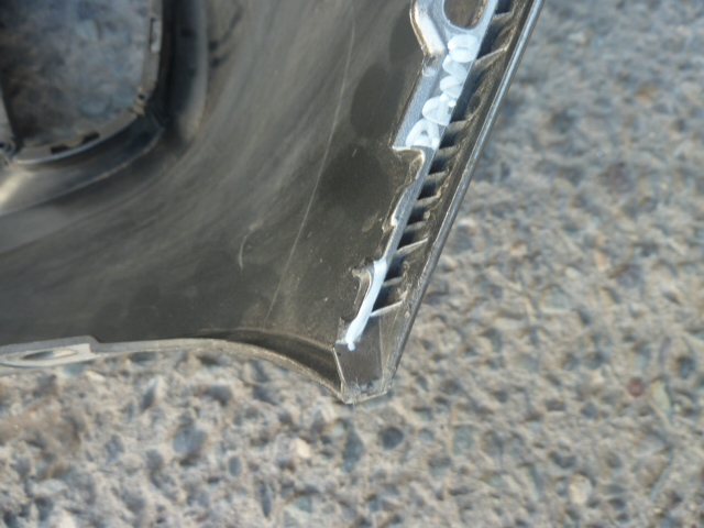 Parachoque kia morning ex 2016 original trasero daños - Imagen 2