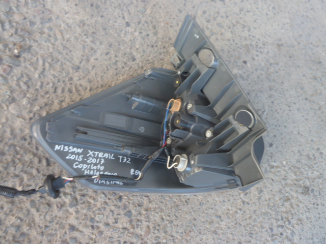 Foco nissan xtrail t32 2015 2017 trasero copiloto - daños - Imagen 5