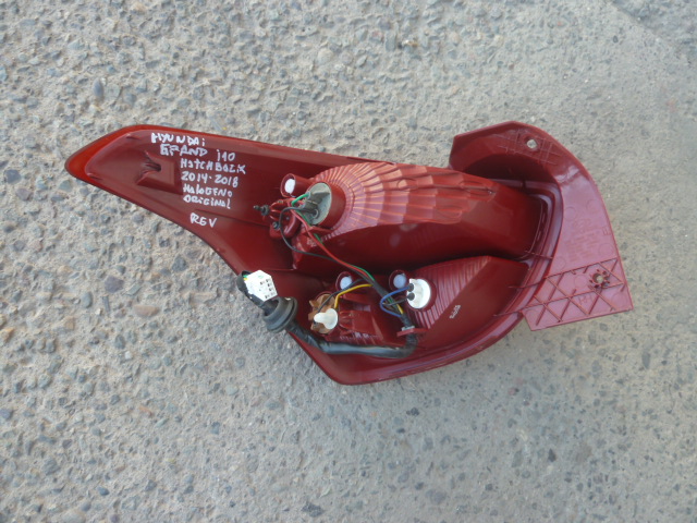 Foco grand i10 hatchback 2014 2019 trasero copiloto - daños - Imagen 2