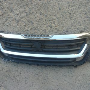 Mascara peugeot partner b9 2017 2018 original daños