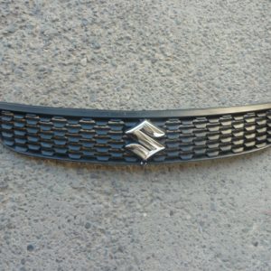 Mascara suzuki swift 2012 2013 original daños