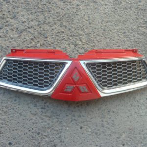 Mascara mitsubishi l200 dakar 2012 2015 – original daños