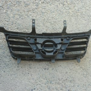 Mascara nissan xtrail t30 2003 2005 original daños