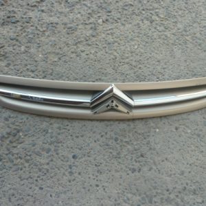 Mascara citroen xsara picasso 2000 2004 original daños