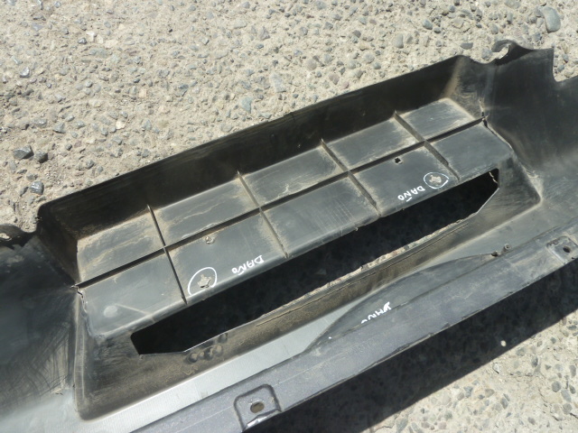 Parachoque suzuki grand nomade 2012 2018 trasero daños - Imagen 11