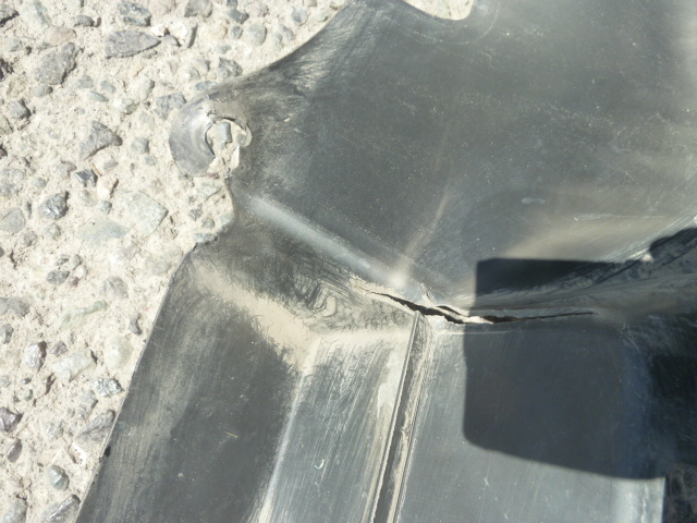 Parachoque suzuki grand nomade 2012 2018 trasero daños - Imagen 12