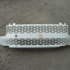 Mascara hyundai staria 2021 2025 original daños