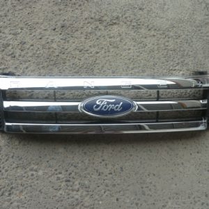 Mascara ford ranger t6 2013 2014 2015 original daños