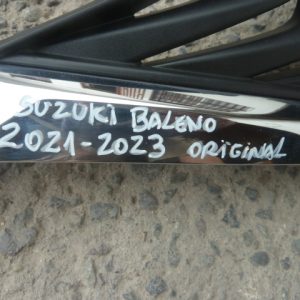 Mascara suzuki baleno 2021 2022 2023 original daños