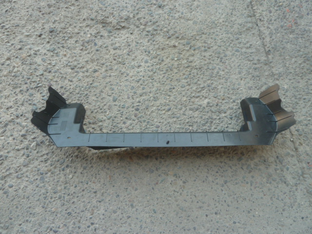 Deflector inferior de frontal mg zs 2017 2023 sin daños