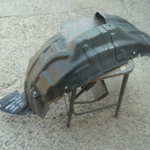 Guardafango mazda 2 2007 2013 delantero chofer daños