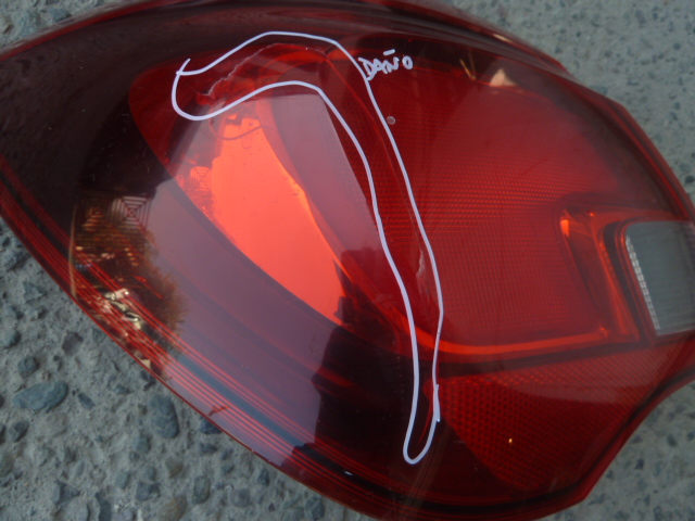 Foco opel corsa e 5/puertas 2016 2019 trasero chofer - trizado - Imagen 4