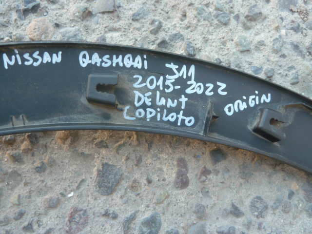 Moldura paso rueda Qashqai j11 2015 2022 delant copiloto daños - Imagen 3