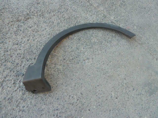 Moldura paso rueda hyundai santa fe 2015 2018 delantera copiloto