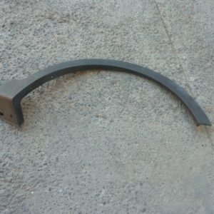 Moldura paso rueda hyundai santa fe 2015 2018 delantera copiloto