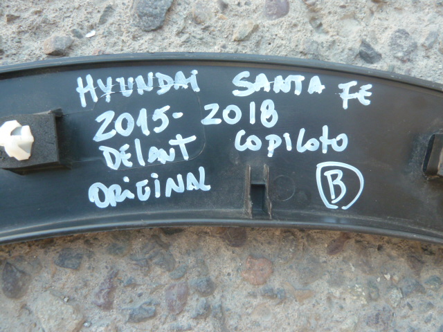 Moldura paso rueda hyundai santa fe 2015 2018 delantera copiloto - Imagen 3