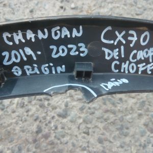 Moldura paso rueda changan cx70 2019 2023 delant chofer daños