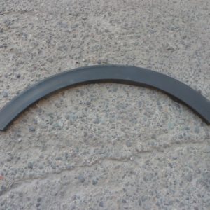 Moldura paso rueda kia sportage 2017 2021 delantera chofer