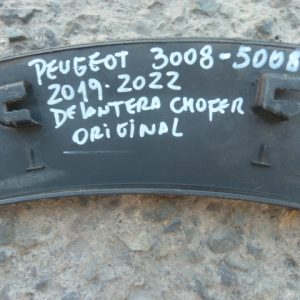 Moldura paso rueda peugeot 3008 5008 2019 2022 delant chofer daños