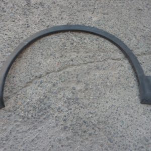 Moldura paso rueda nissan j10 2007 2014 delantera chofer