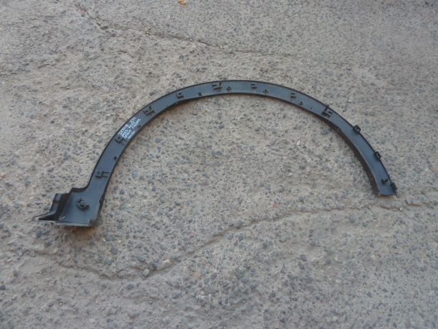 Moldura paso rueda jetour x70 2023 2025 delantera chofer daños - Imagen 3