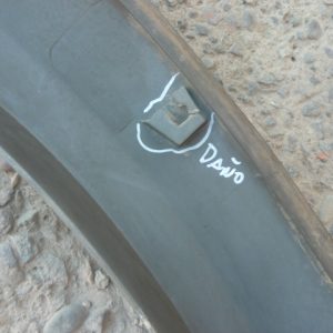 Moldura paso rueda l200 2009 2014 trasera chofer daños