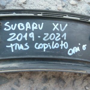 Moldura paso rueda subaru xv 2019 2021 trasera copiloto daños