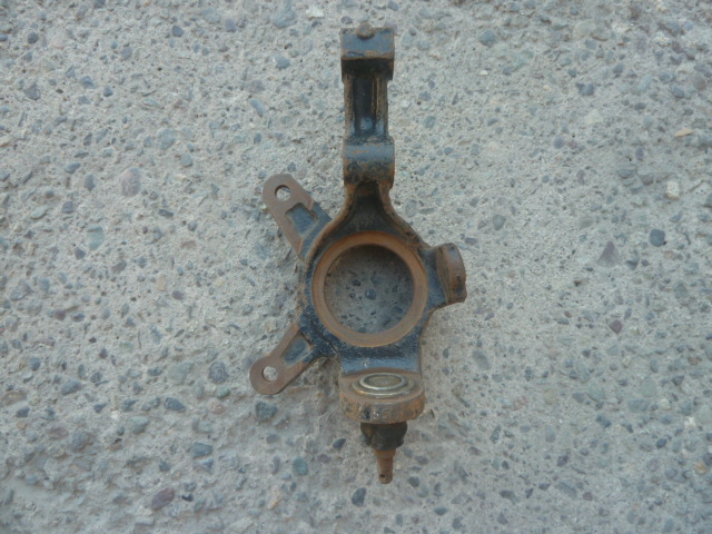 Muñon honda civic 2001 2002 2004 2005 delantera chofer usado - Imagen 3