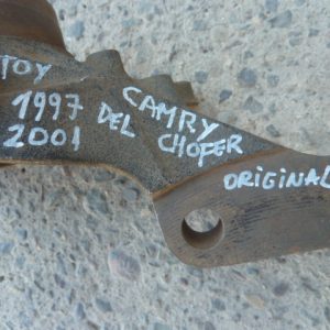 Muñon toyota camry 1998 1999 2000 2001 delantera chofer usado