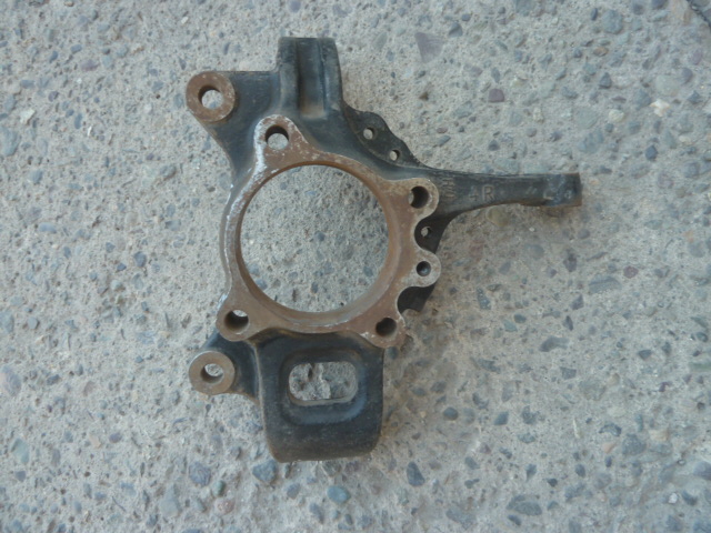 Muñon mitsubishi montero sport abs 2016 2019 del copiloto usado