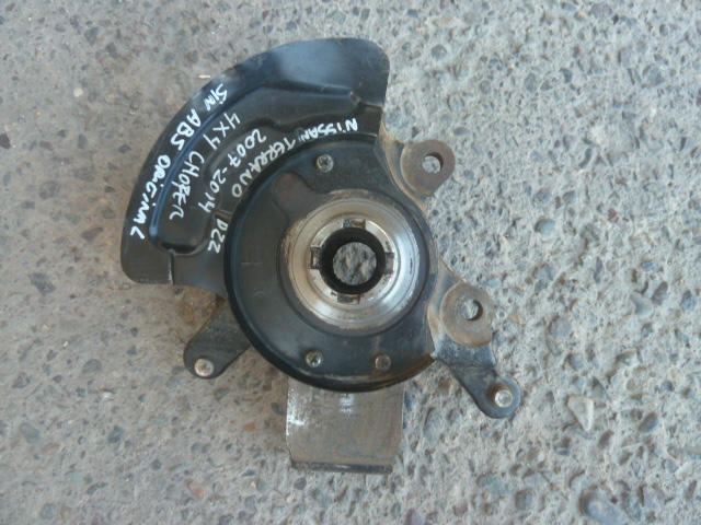 Muñon nissan terrano 4x4 d22 2007 2014 s/abs del chofer usado - Imagen 4