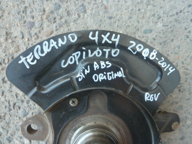 Muñon nissan terrano d22 4x4 2008 2014 s/abs del copiloto usado - Imagen 3