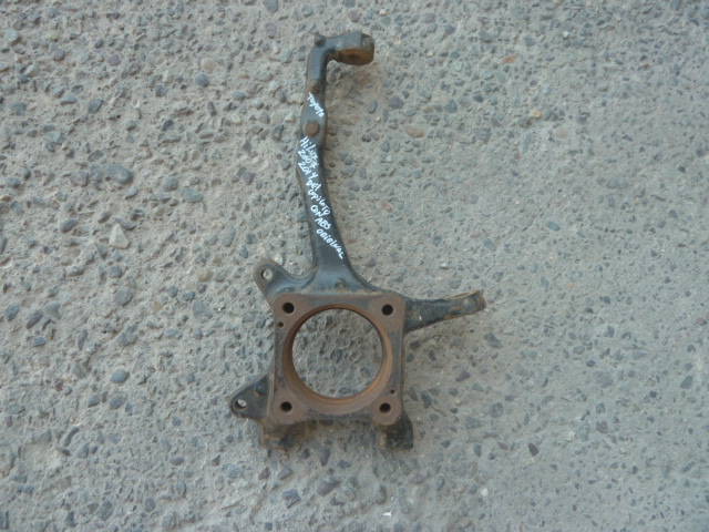 Muñon toyota hilux 2007 2014 con abs delantero copiloto usado